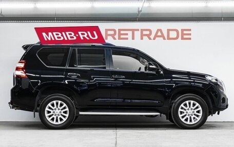 Toyota Land Cruiser Prado 150 рестайлинг 2, 2016 год, 4 769 000 рублей, 5 фотография