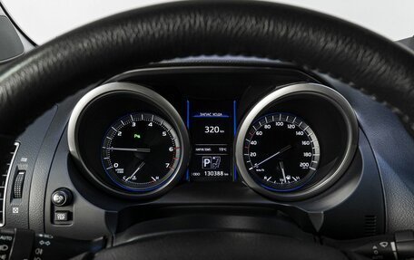 Toyota Land Cruiser Prado 150 рестайлинг 2, 2016 год, 4 769 000 рублей, 25 фотография