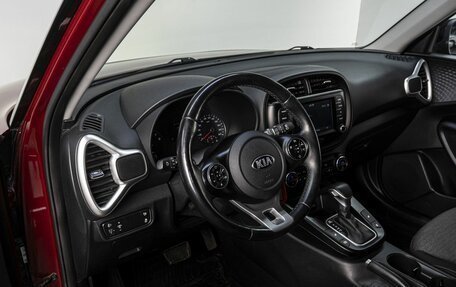 KIA Soul III, 2020 год, 2 050 000 рублей, 10 фотография