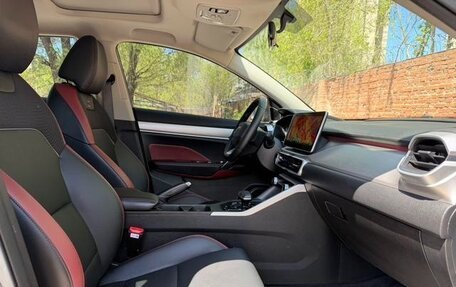 Geely Coolray I, 2022 год, 1 138 000 рублей, 8 фотография