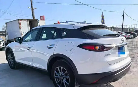 Mazda CX-4, 2021 год, 2 184 000 рублей, 6 фотография