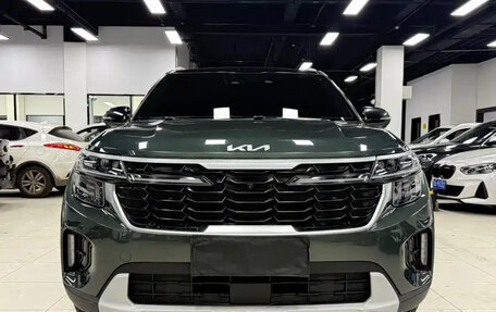 KIA Seltos I, 2023 год, 1 615 888 рублей, 2 фотография