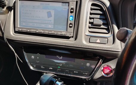 Honda Vezel, 2016 год, 1 570 000 рублей, 20 фотография