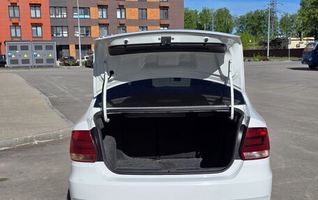 Volkswagen Polo VI (EU Market), 2015 год, 790 000 рублей, 2 фотография