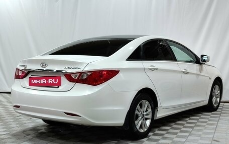 Hyundai Sonata VI, 2012 год, 1 070 000 рублей, 5 фотография