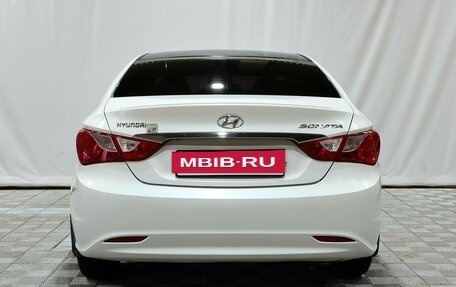 Hyundai Sonata VI, 2012 год, 1 070 000 рублей, 6 фотография