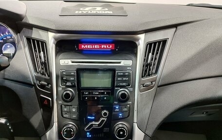 Hyundai Sonata VI, 2012 год, 1 070 000 рублей, 15 фотография