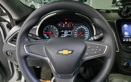 Chevrolet Malibu IX, 2021 год, 1 500 000 рублей, 9 фотография
