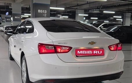 Chevrolet Malibu IX, 2021 год, 1 500 000 рублей, 6 фотография