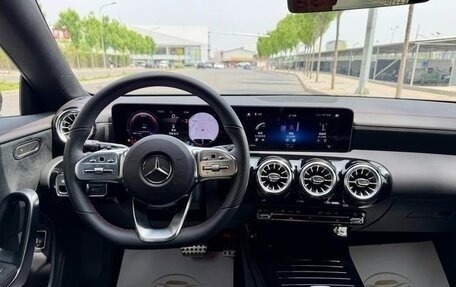 Mercedes-Benz CLA, 2022 год, 2 130 000 рублей, 6 фотография
