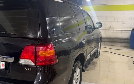 Toyota Land Cruiser 200, 2015 год, 3 950 000 рублей, 6 фотография