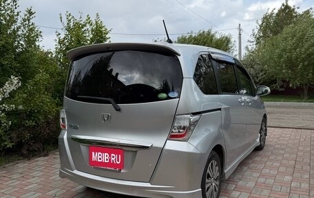 Honda Freed I, 2012 год, 1 070 000 рублей, 4 фотография