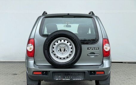 Chevrolet Niva I рестайлинг, 2014 год, 558 000 рублей, 6 фотография