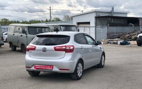 KIA Rio III рестайлинг, 2013 год, 909 000 рублей, 2 фотография