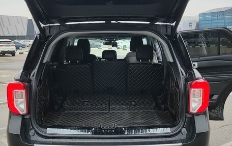 Ford Explorer VI, 2020 год, 4 300 000 рублей, 26 фотография