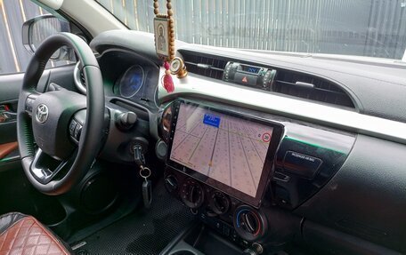 Toyota Hilux VIII, 2016 год, 2 850 000 рублей, 3 фотография