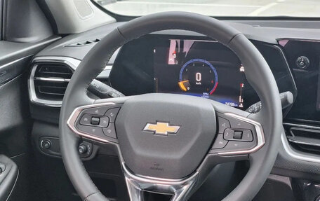 Chevrolet TrailBlazer, 2024 год, 2 300 000 рублей, 4 фотография