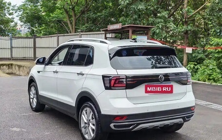 Volkswagen T-Cross I, 2023 год, 1 562 150 рублей, 4 фотография
