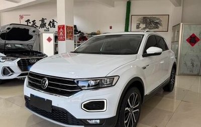 Volkswagen T-Roc I, 2022 год, 1 532 000 рублей, 1 фотография