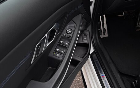 BMW 3 серия, 2021 год, 4 200 000 рублей, 19 фотография
