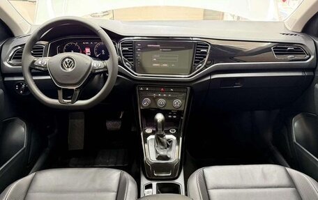 Volkswagen T-Roc I, 2022 год, 1 436 000 рублей, 10 фотография