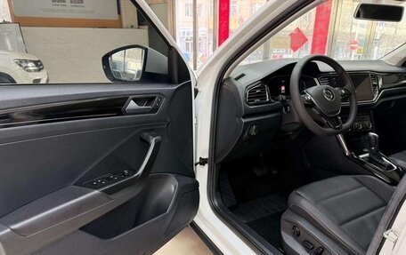 Volkswagen T-Roc I, 2022 год, 1 436 000 рублей, 12 фотография