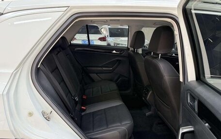 Volkswagen T-Roc I, 2022 год, 1 436 000 рублей, 15 фотография