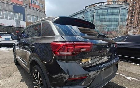 Volkswagen T-Roc I, 2022 год, 1 514 000 рублей, 6 фотография
