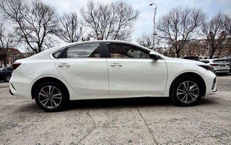 KIA K3, 2023 год, 1 625 000 рублей, 8 фотография