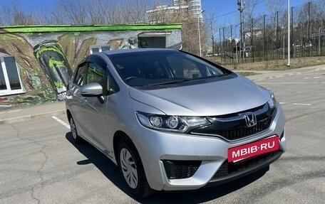 Honda Fit III, 2016 год, 1 250 000 рублей, 17 фотография