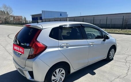 Honda Fit III, 2016 год, 1 250 000 рублей, 14 фотография