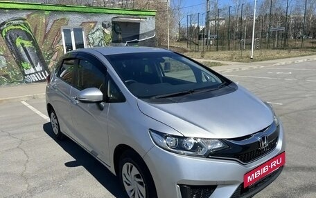 Honda Fit III, 2016 год, 1 250 000 рублей, 18 фотография