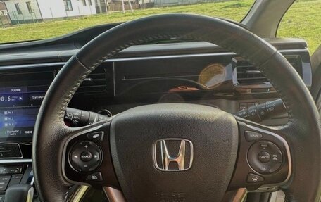Honda Stepwgn IV, 2021 год, 1 960 000 рублей, 17 фотография