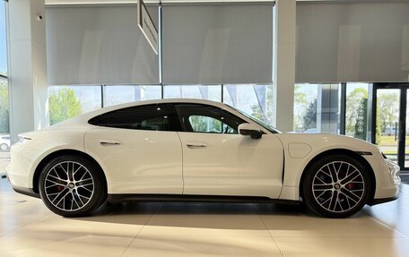 Porsche Taycan I, 2021 год, 7 500 000 рублей, 4 фотография