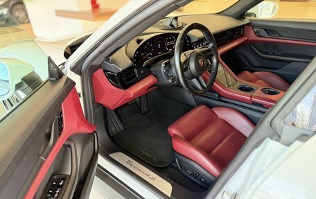 Porsche Taycan I, 2021 год, 7 500 000 рублей, 8 фотография