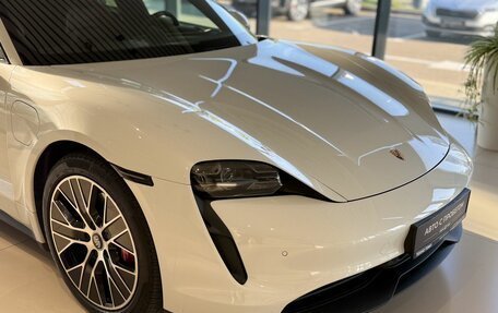 Porsche Taycan I, 2021 год, 7 500 000 рублей, 24 фотография