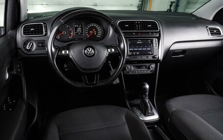 Volkswagen Polo VI (EU Market), 2017 год, 1 299 000 рублей, 6 фотография