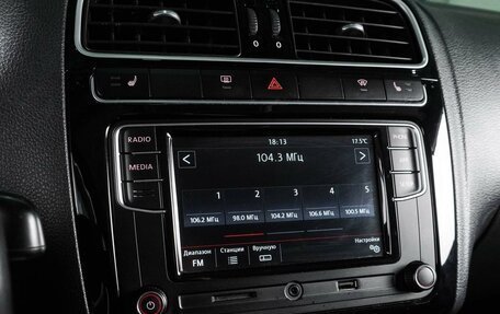 Volkswagen Polo VI (EU Market), 2017 год, 1 299 000 рублей, 16 фотография