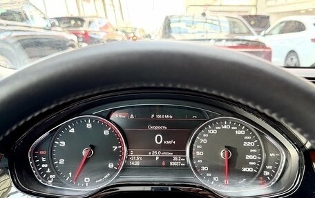 Audi A8, 2013 год, 4 000 000 рублей, 29 фотография