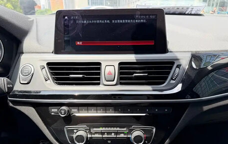 BMW 1 серия, 2021 год, 1 690 000 рублей, 11 фотография