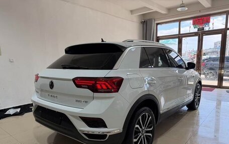 Volkswagen T-Roc I, 2022 год, 1 532 000 рублей, 4 фотография