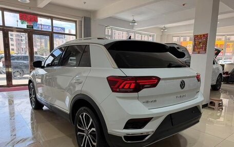 Volkswagen T-Roc I, 2022 год, 1 532 000 рублей, 6 фотография