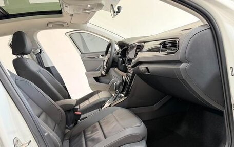 Volkswagen T-Roc I, 2022 год, 1 532 000 рублей, 10 фотография