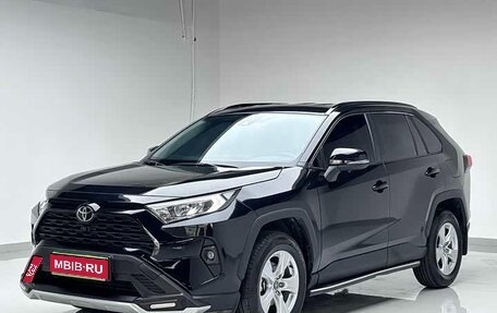 Toyota RAV4, 2024 год, 3 380 000 рублей, 1 фотография