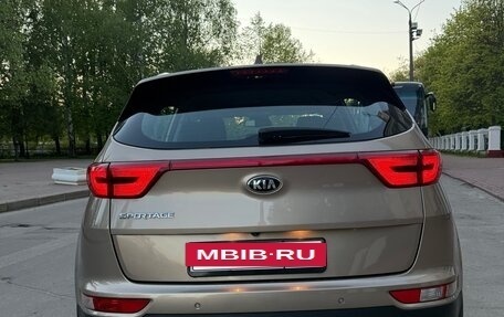 KIA Sportage IV рестайлинг, 2016 год, 2 050 000 рублей, 4 фотография