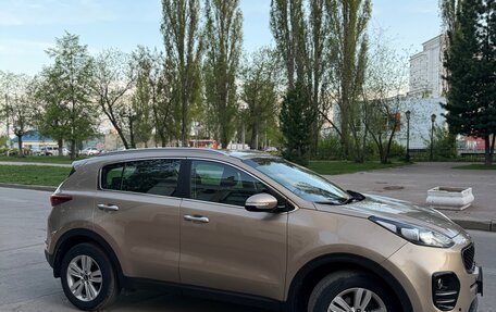 KIA Sportage IV рестайлинг, 2016 год, 2 050 000 рублей, 6 фотография