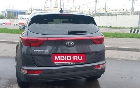 KIA Sportage IV рестайлинг, 2018 год, 1 800 000 рублей, 5 фотография