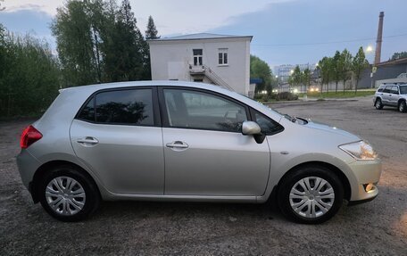 Toyota Auris II, 2008 год, 750 000 рублей, 4 фотография