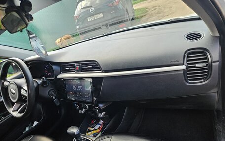 KIA Rio IV, 2018 год, 810 000 рублей, 7 фотография