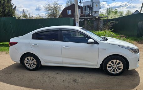 KIA Rio IV, 2018 год, 810 000 рублей, 13 фотография